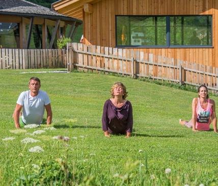 Yoga im Garten