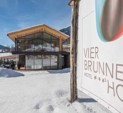 Hotel Vierbrunnnenhof con spa